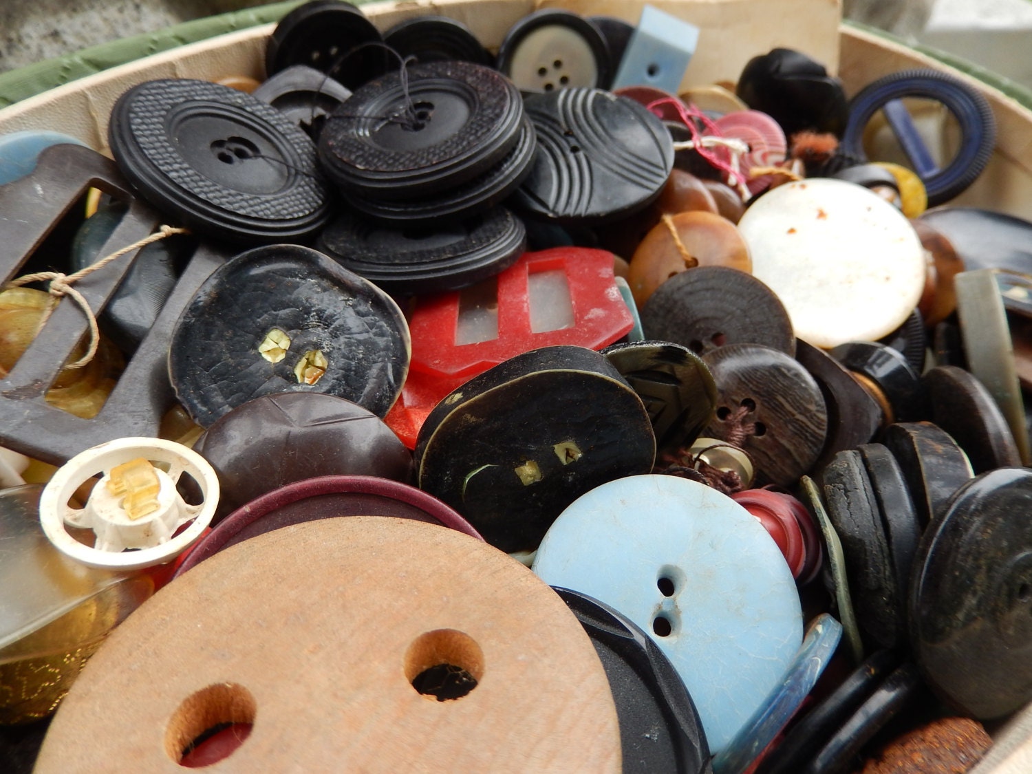 Antique Buttons Vintage Buttons Button Collection Filled