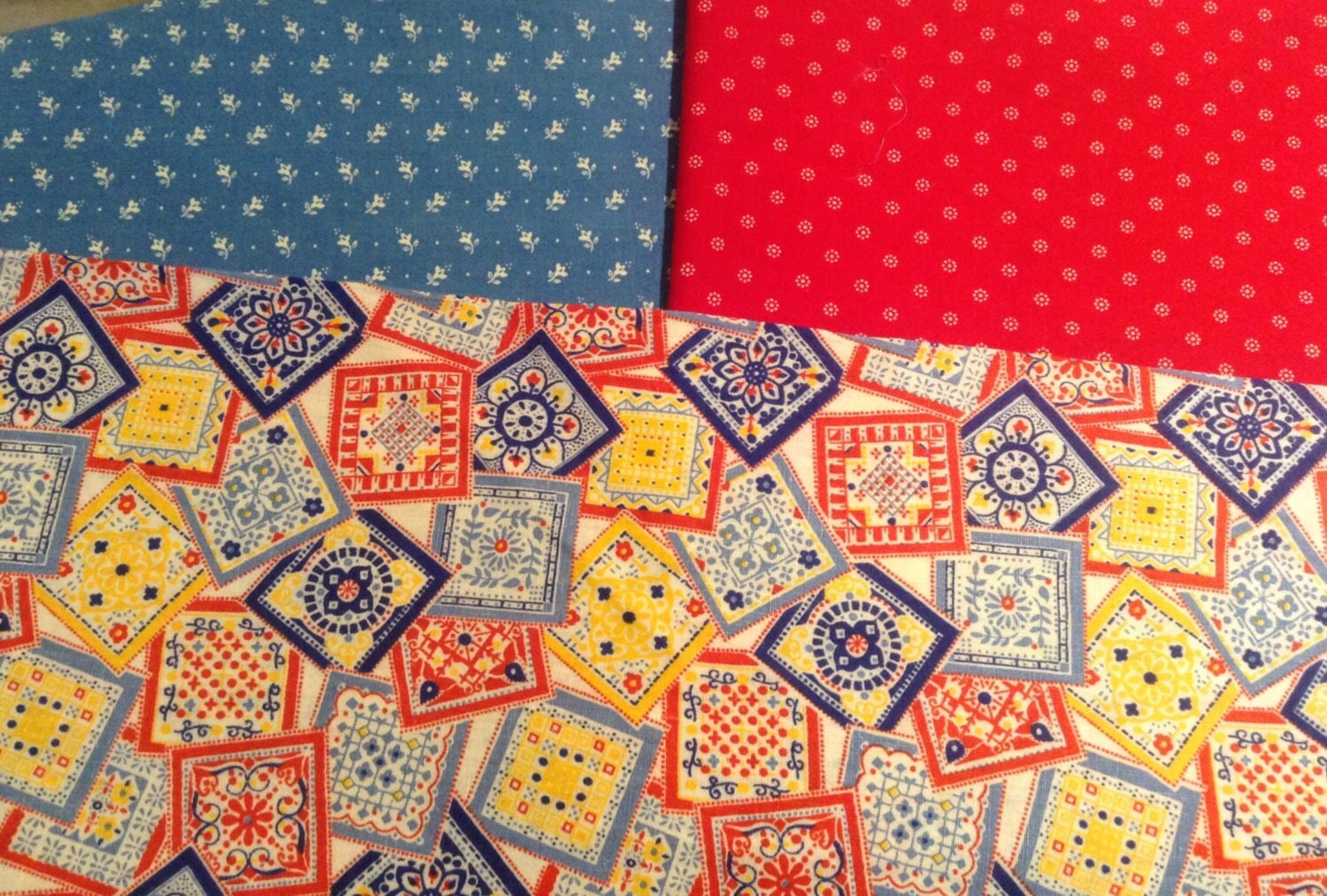 Vintage calico Quilting fabric Bundle 1.5 yards from PeachPalaceDesigns
