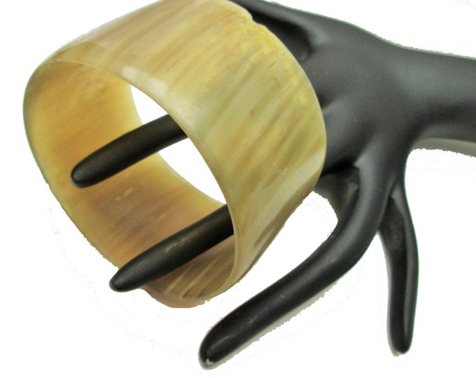 Carved Horn Bangle - Boho Chunky - Natural Brownish green - Wide Bracelet