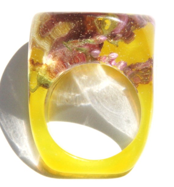Handmade yellow flower ring.size 8good for by RingsEarringsGift