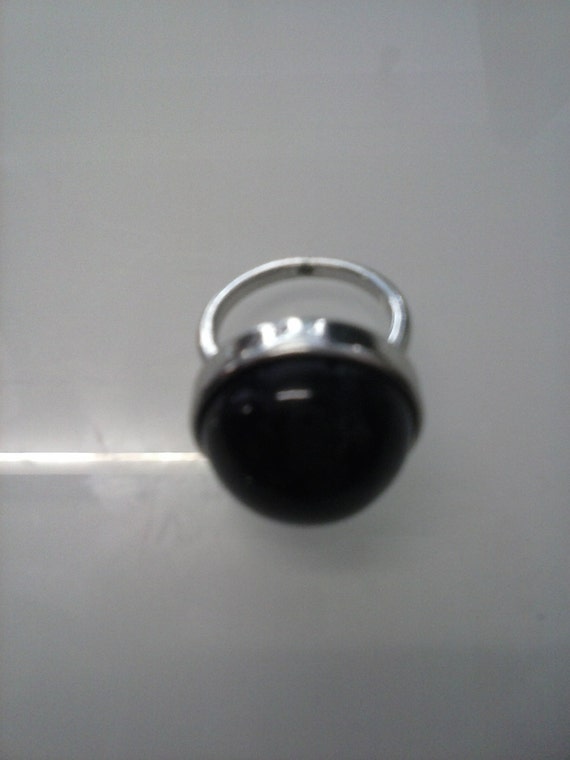 Large fitting black plastic ring