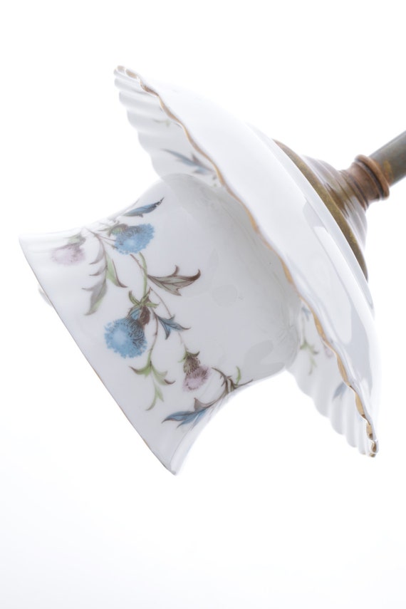 Vintage china teacup desk lamp