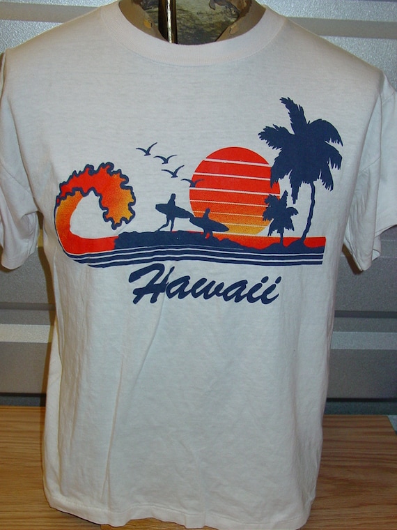 Vintage 1980s Hawaii beach surf t shirt Cotton Medium