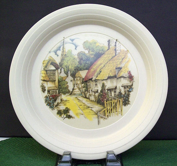 Vintage 1980s HORNSEA Pottery Scenic Plate Made in England