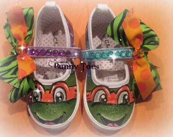 Items similar to Custom Hand Painted Shoes on Etsy