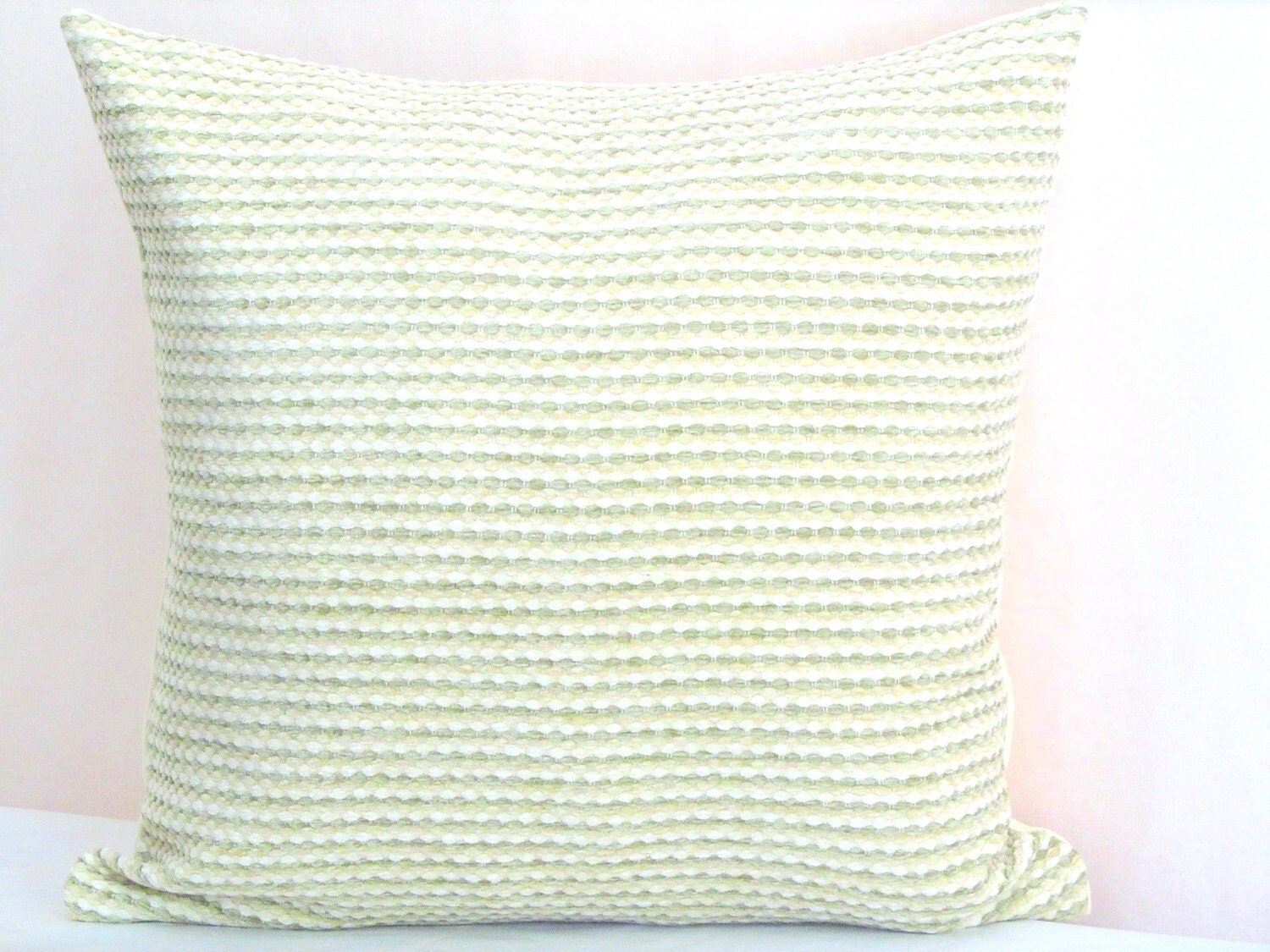 Woven loom pillow sham Knitted velvet cushion cover 20x20