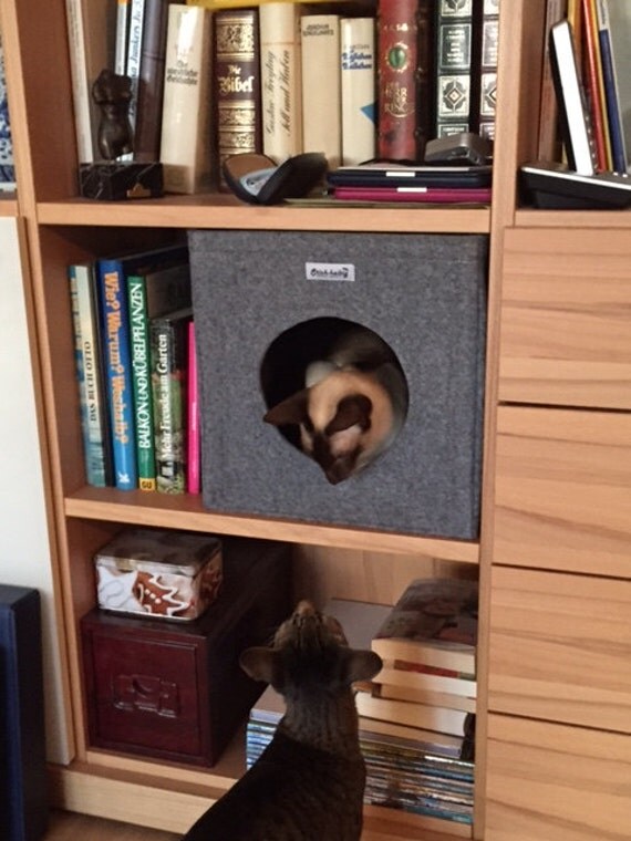 Felt cat cave fits into Ikea Expedit and Kallax felt cat bed