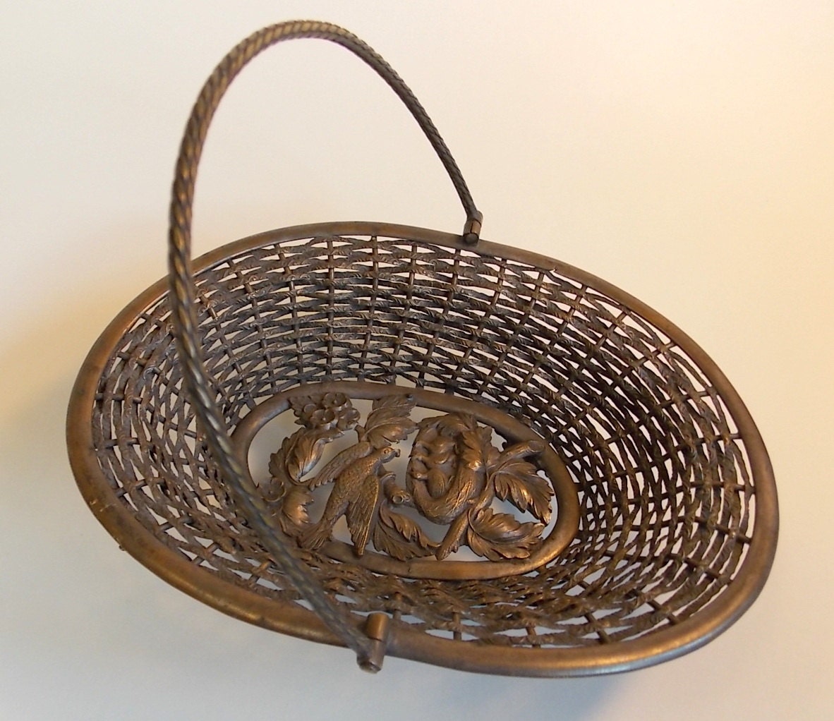 Vintage Brass Metal Woven Basket Bird Nest Basket Woven Brass