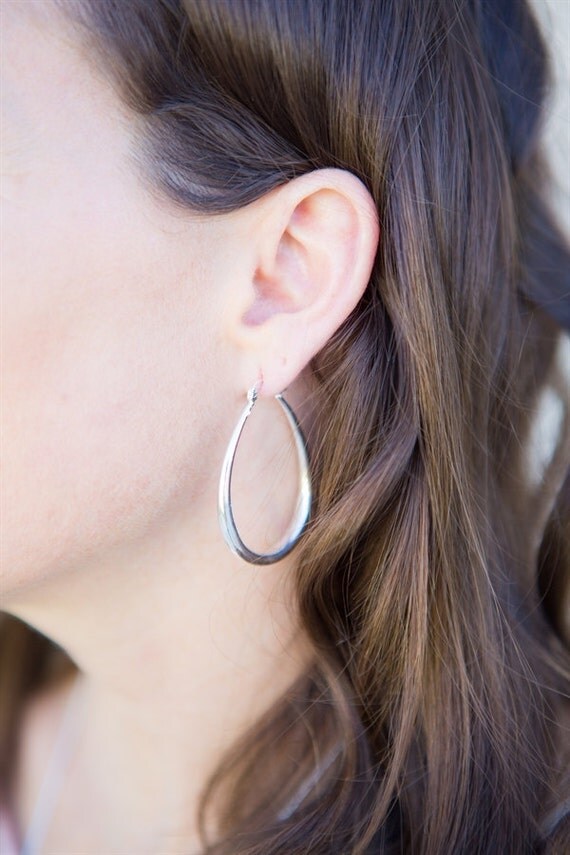 Sterling Silver Oval Hoop Earrings by CherimpressBoutique on Etsy