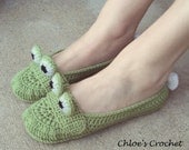 Items similar to Crochet Adult Frog Slippers, Frog Slippers, Adult ...