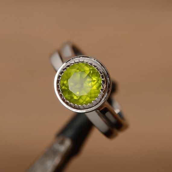 August birthstone gemstone ring natural peridot ring