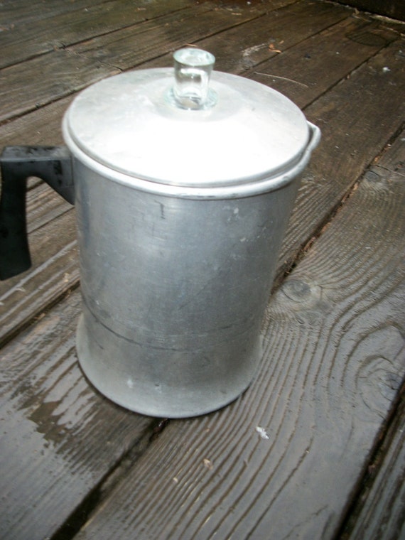 Vintage 714 Cup Aluminum Camping Coffee Pot in Great Condition and