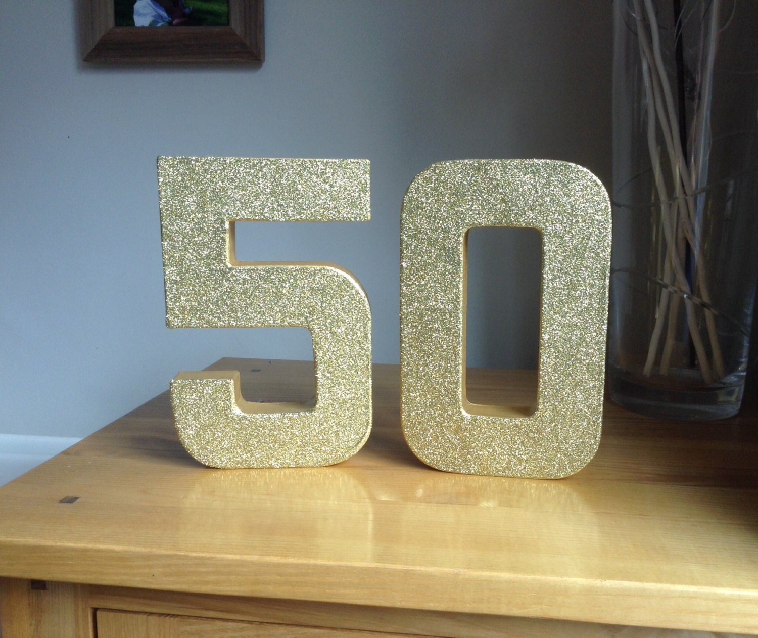 Gold Glitter 50 Paper Mâché Numbers 50th Birthday Party