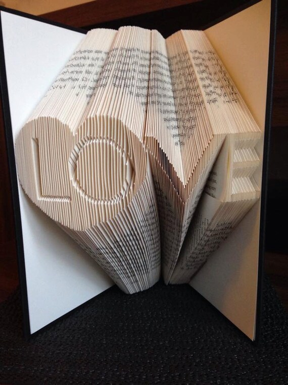 book-folding-pattern-for-love-with-heart-free