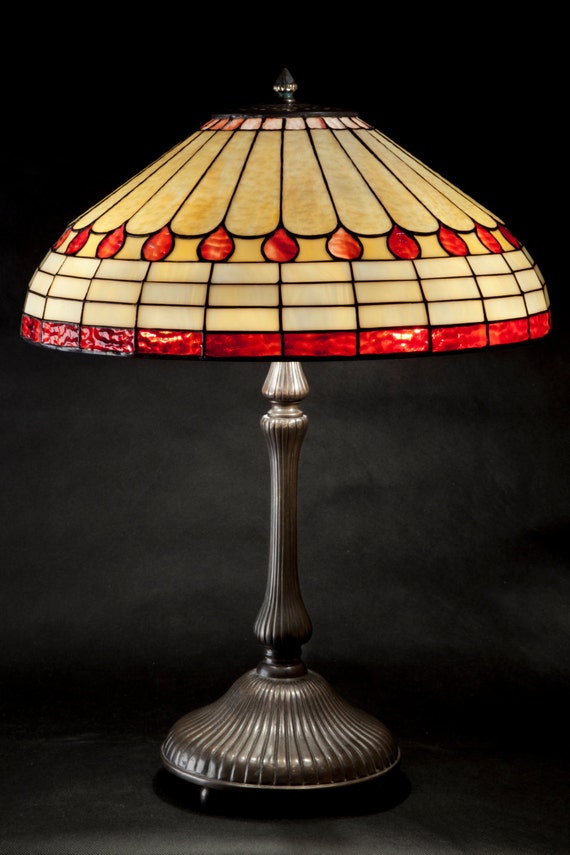 Art Deco Lamp Shade, Art Deco Light, Stained Glass, Table Lamp, Vintage Lamp, Art Deco Light Fixture, Art Deco Lighting, Bedside Lamp