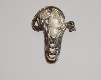 Vintage Art Nouveau Sterling Woman's Face Brooch.