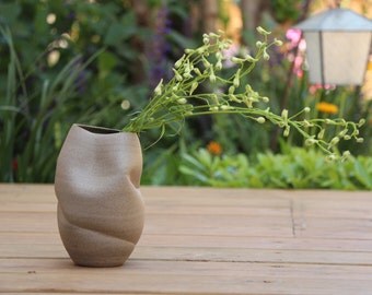 wrinkled ceramic vase, gray ceramic vase, modern vase, gray pottery vase, ceramic flower vase,modern pottery vase,fresh pottery,gray vase