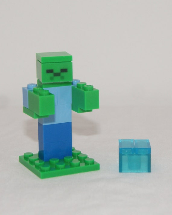 Minecraft inspired building blocks Lego Figure