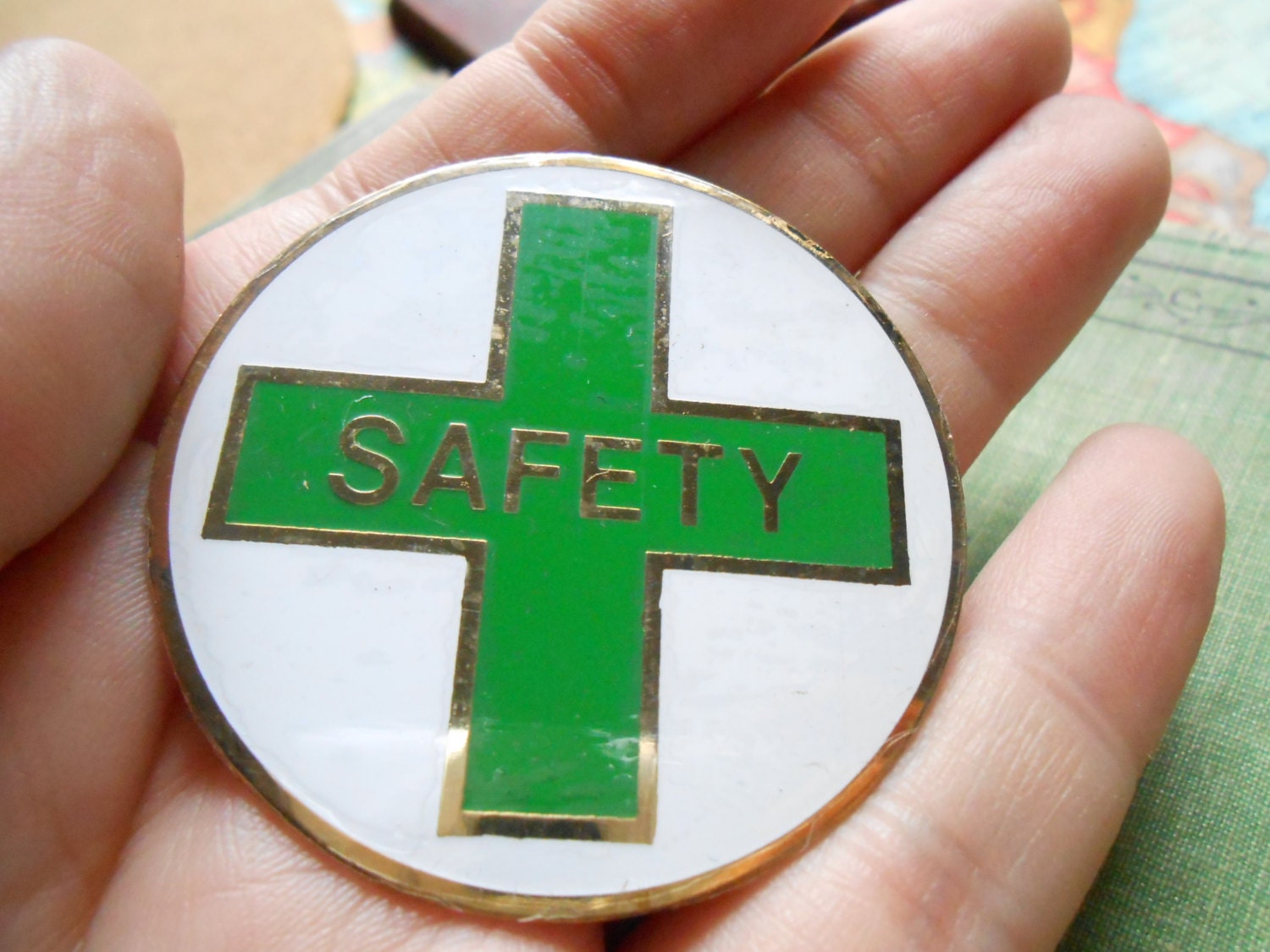 1-green-cross-safety-vintage-badge-sticker-paper-metal