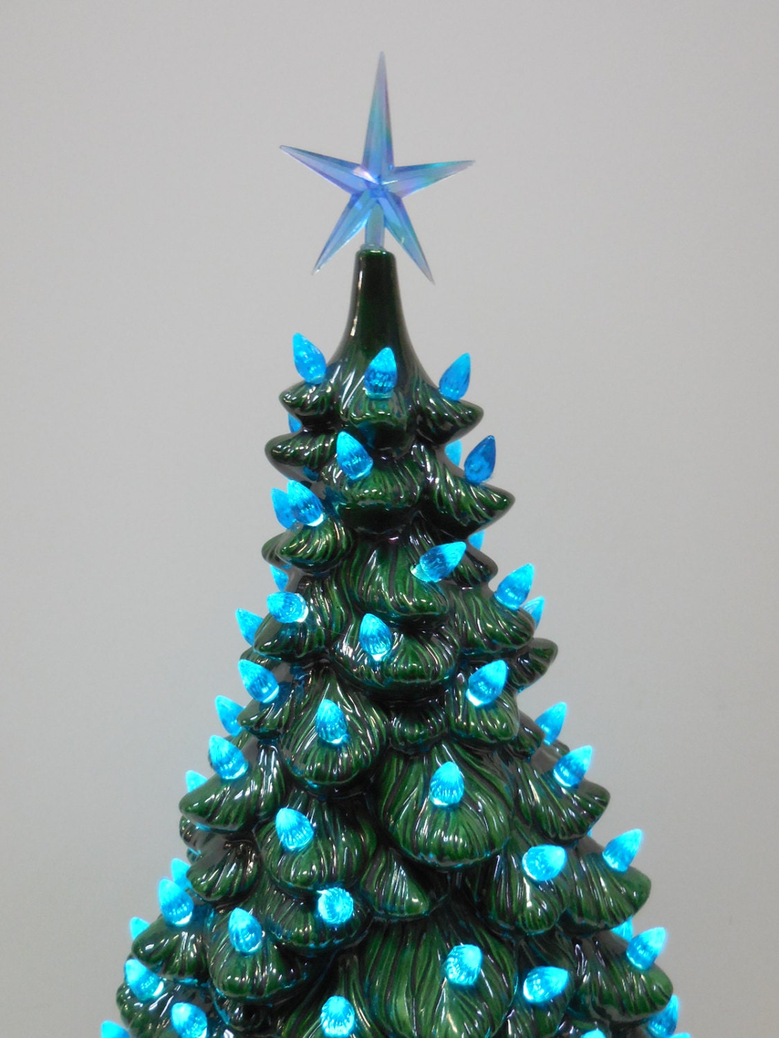 vintage ceramic holland mold christmas tree light up w stand vintage ceramic holland mold christmas tree light up w stand