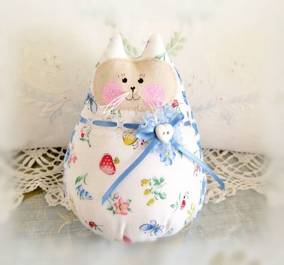 Cat Doll White Floral and Butterfly Print 6 Free