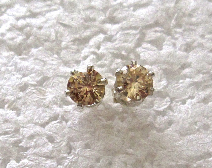 Champagne Diamond Studs, 6mm Round, Simulated, Set in Sterling Silver E745