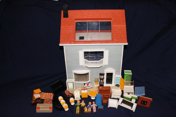 1978 fisher price doll house