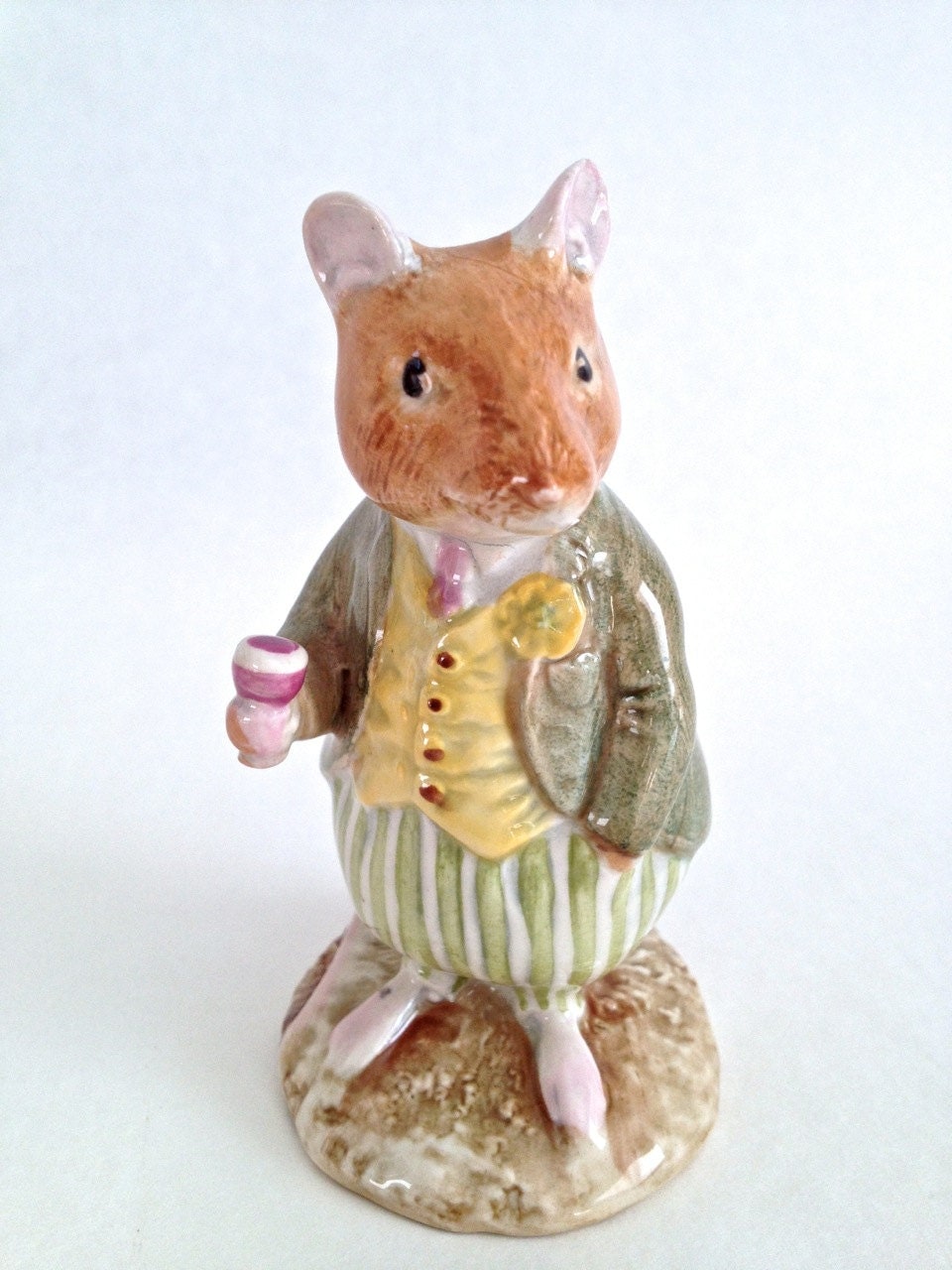 Royal Doulton Brambly Hedge Figure Conker DBH 21 Brambly