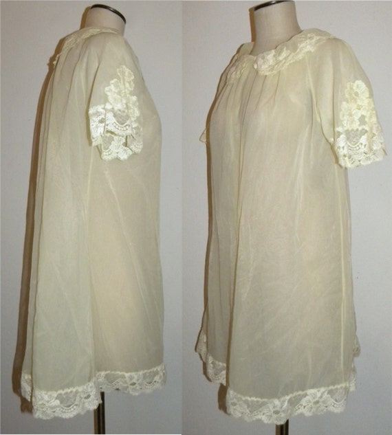 1960s 60s Negligee / Chiffon / Nylon / Double Layer / by JEWVENCHY