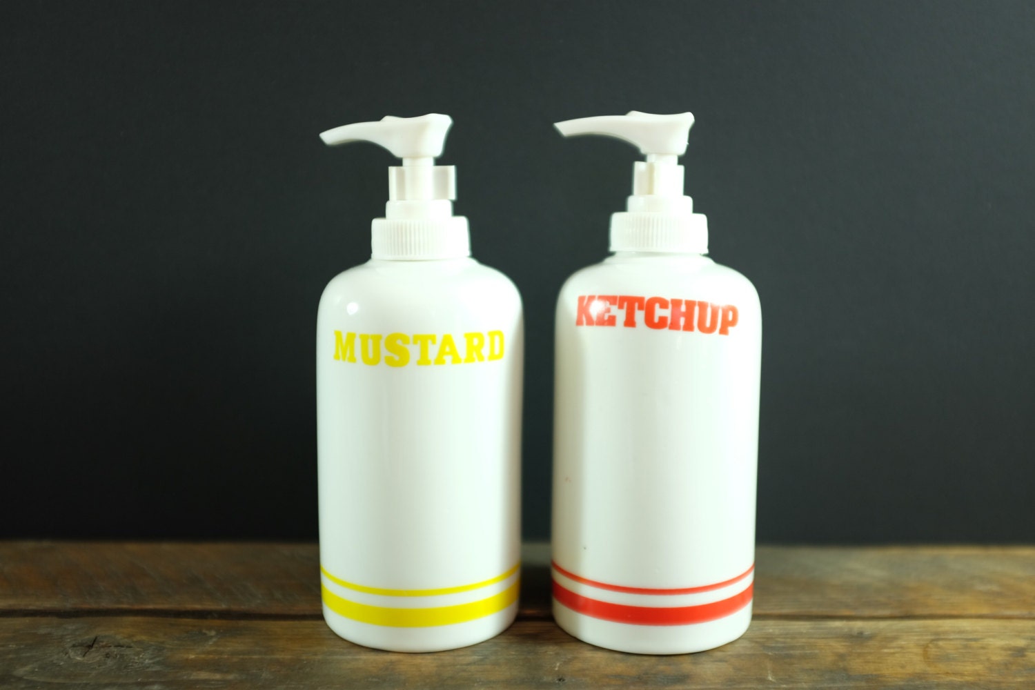 Vintage mustard & ketchup ceramic bottles from the 80'