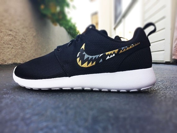 nike roshe grey with gold swoosh nike roshe grey with gold swoosh