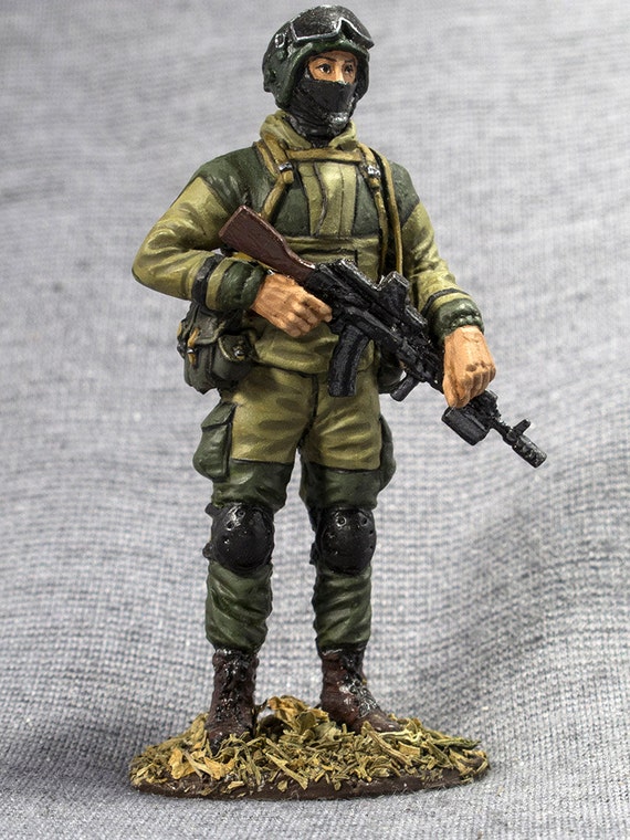 unpainted 54mm metal toy soldiers
