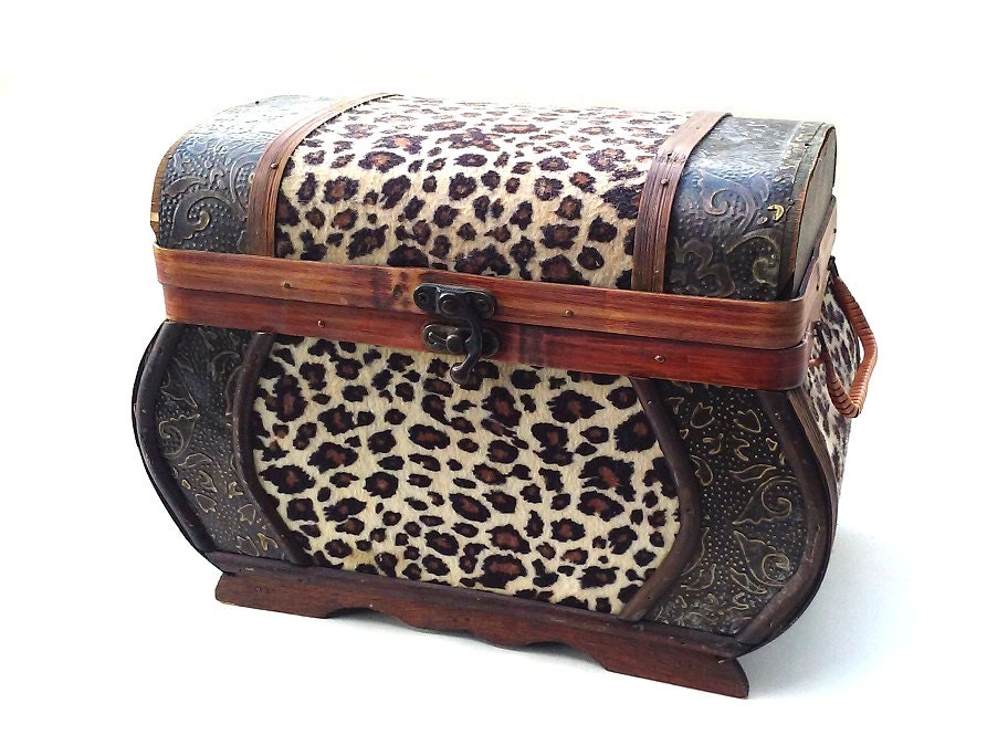 animal print storage box