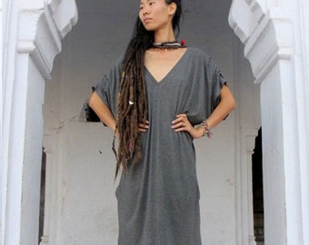 Womans Oversize Boho Dress, Loose Grey dress, V-Neck Dress, Black Lycra Bohemian dress with Pockets, Urban Tunic Top, Casual / Evening Dress