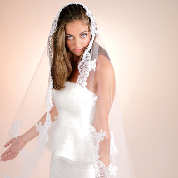 Mantilla Veil, Wedding Headpiece, Bridal Veil, Formal Wedding Lace ... Mantilla Veil, Wedding Headpiece, Bridal Veil, Formal Wedding Lace ...