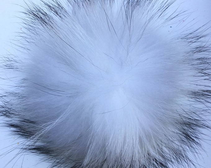 Raccoon Fur Pom Pom 18-20 cm JUMBO white with natural markings