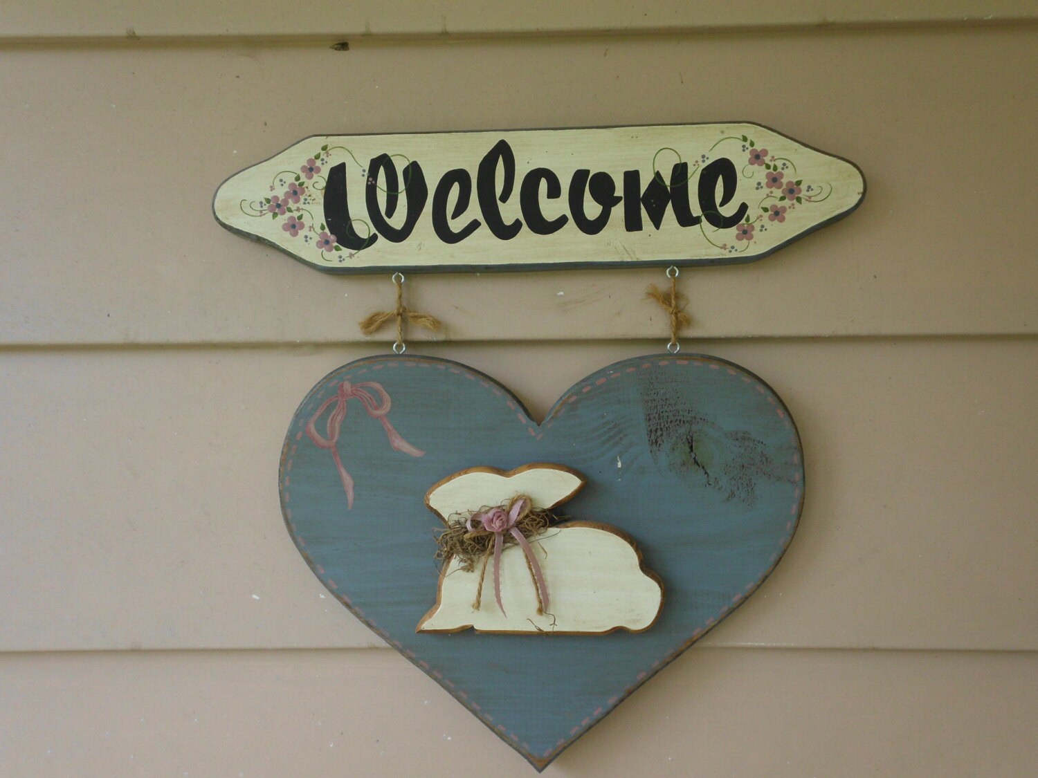 Vintage Welcome Sign Welcome Heart Bunny Sign Blue Heart