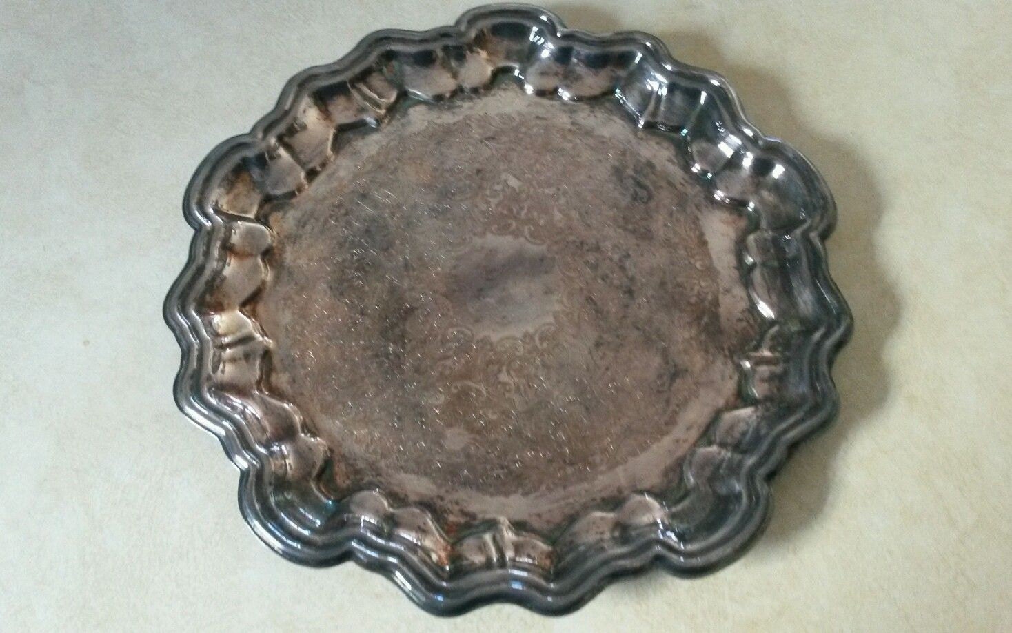 Leonard Silverplate Serving Tray Round Embossed 12 by ACRCSales