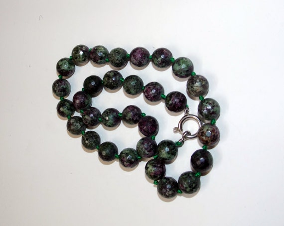 Natural Green Ruby Zoisite zoisite necklace by SundriesShop