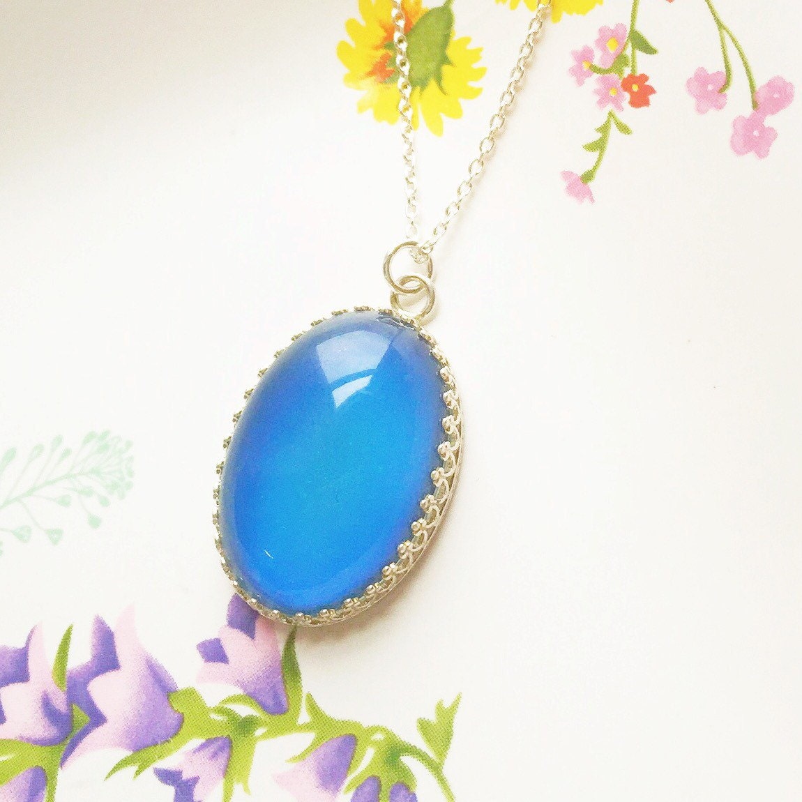 Mood Necklace Large Sterling Silver with Color Changing Stone