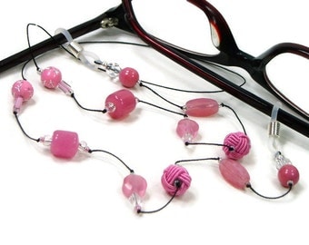 Stylish reading glasses chain Stylish reading glasses chain