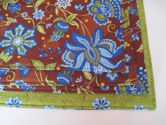 Brown Paisley Placemats Set of 2 Reversible by tracystreasuresri