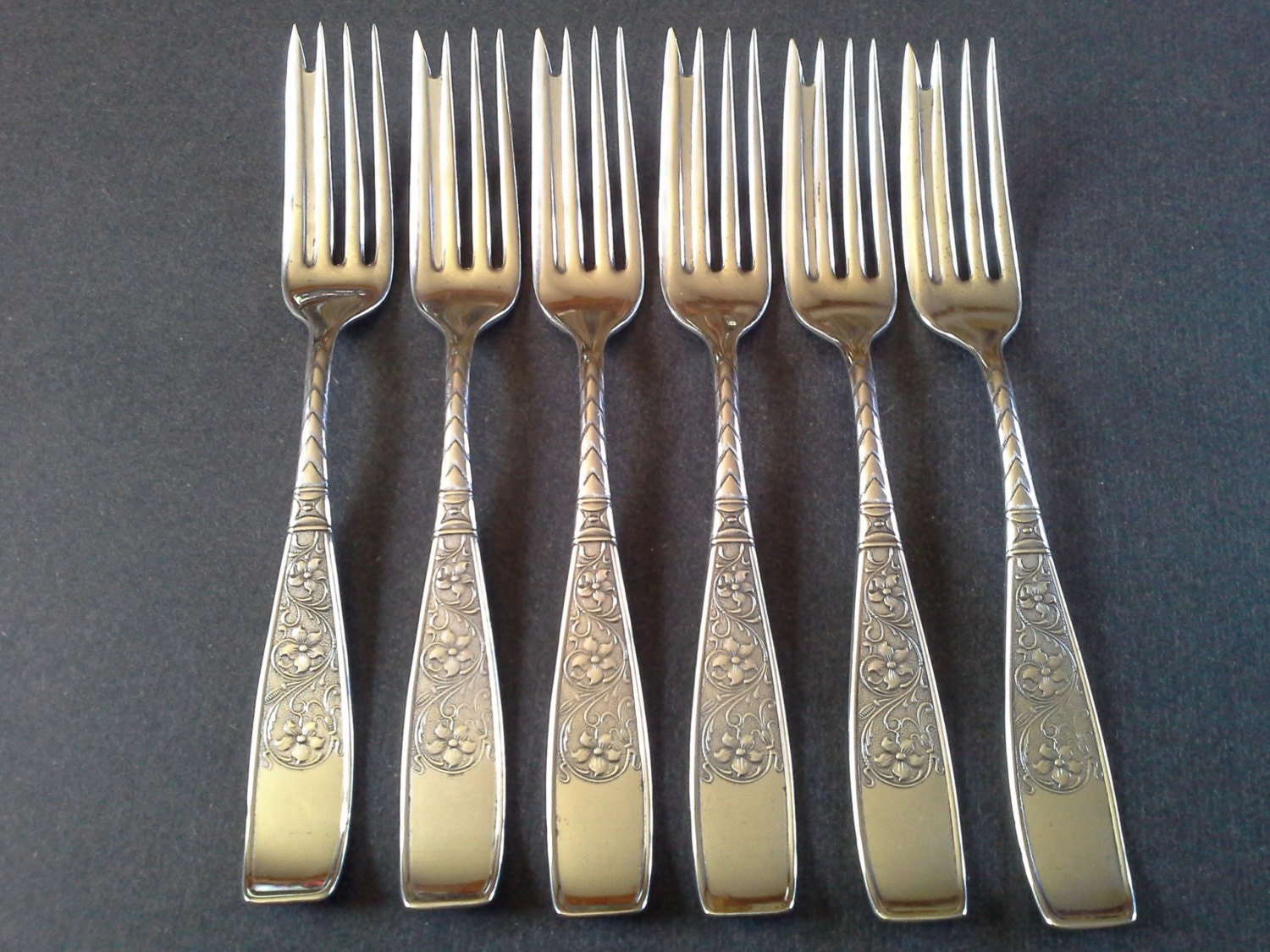 Six Crown Silver Co. Silver Plated Buffet Forks ' Stanley