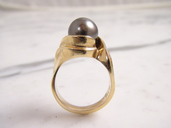 Vintage Genuine Black Tahitian Pearl 14K Yellow Gold Ring