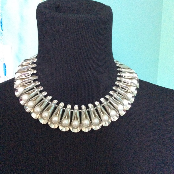 Vintage Choker Necklace VCLM Statement Piece Silvertone Pearls