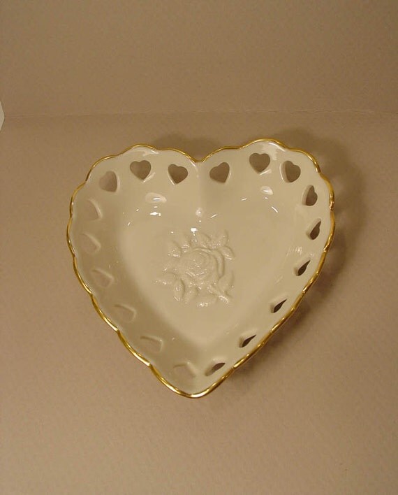 Items similar to Lenox Heart Trinket Dish on Etsy