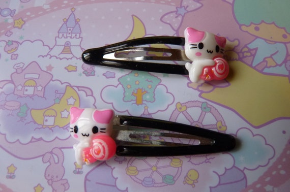 Items similar to 2 White Cat Kawaii Hair Clips on Etsy