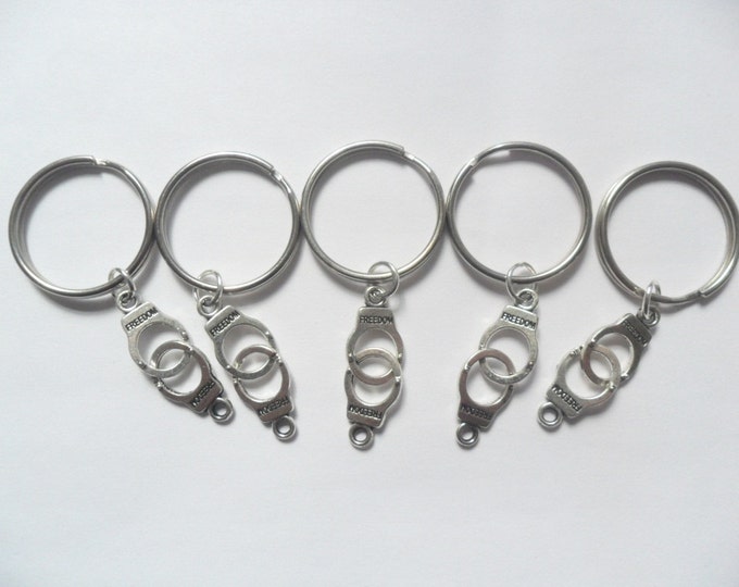 Best Friend Keychains 5 handcuff keychains partners in crime bff couples sisters BFF