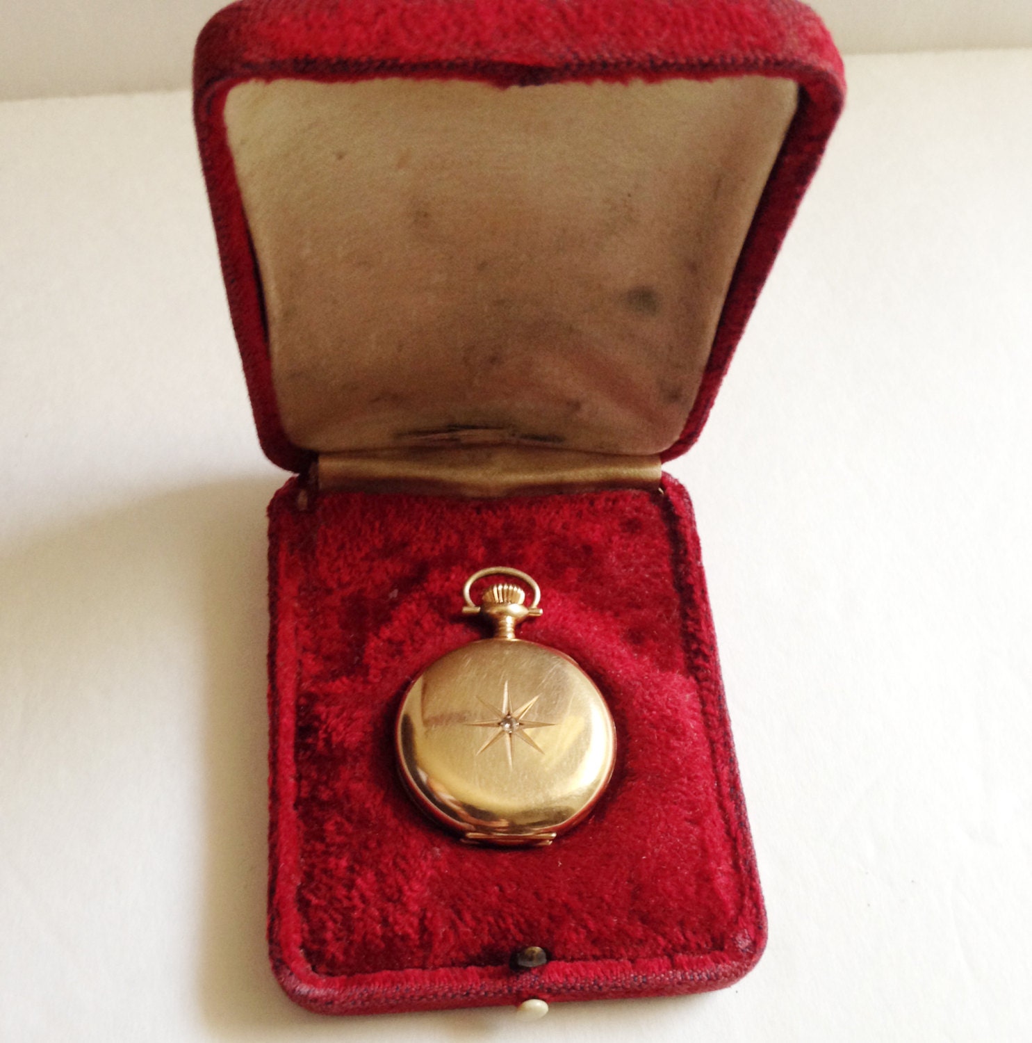 Antique Waltham 14K Sold Yellow Gold Diamond Hunter case Pocket watch