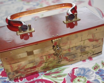 Vintage Handbag / Purse: 1950s Vintage Dorset Rex Fifth Avenue Lucite Gold Brass Weave Basket Box Purse